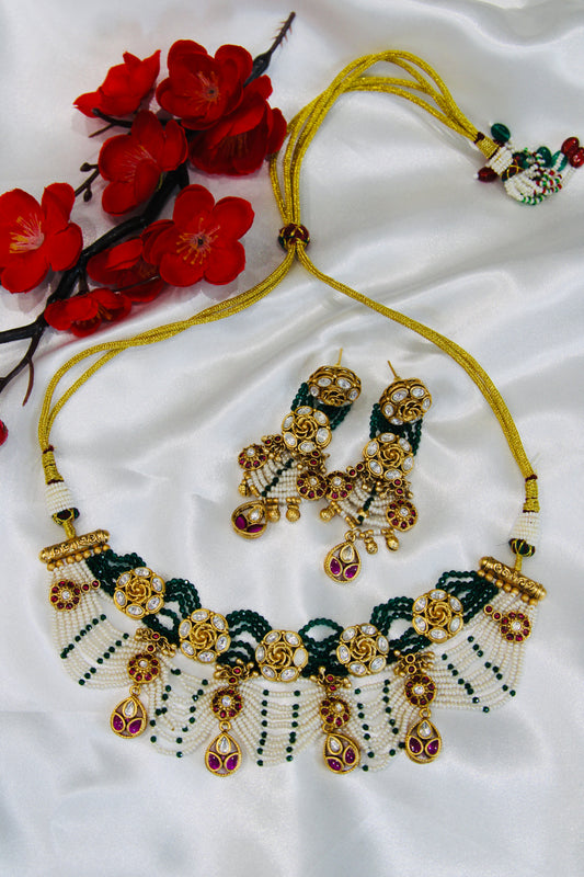 Vidha Necklace Set