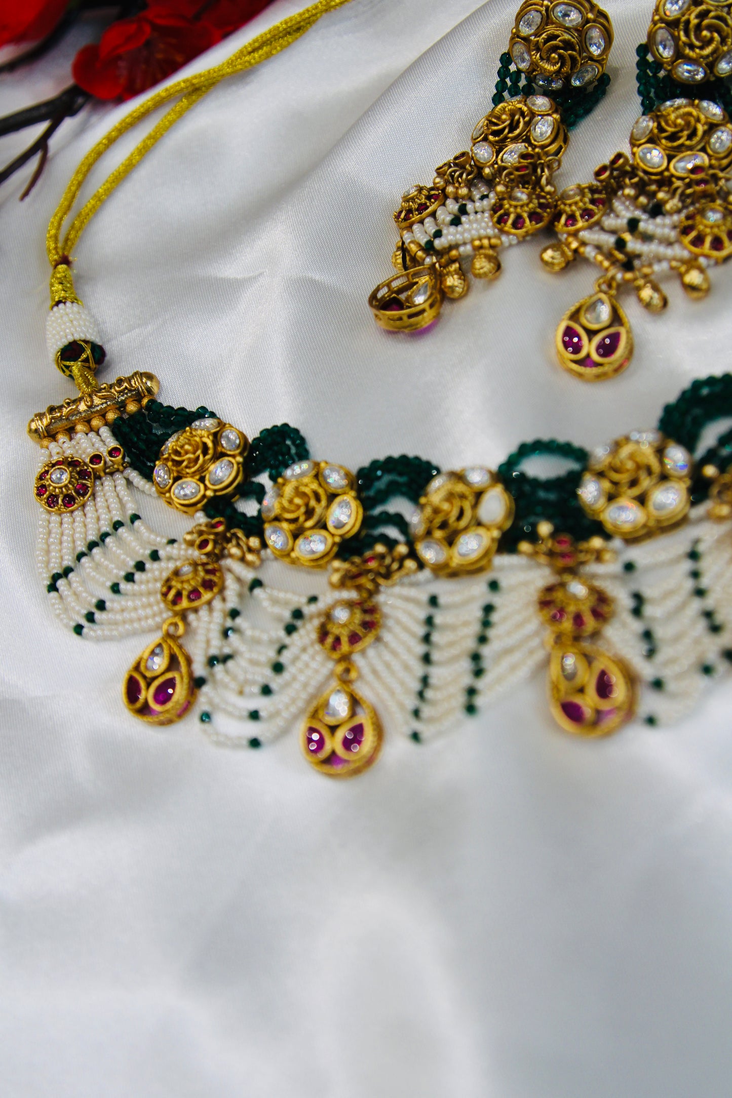 Vidha Necklace Set