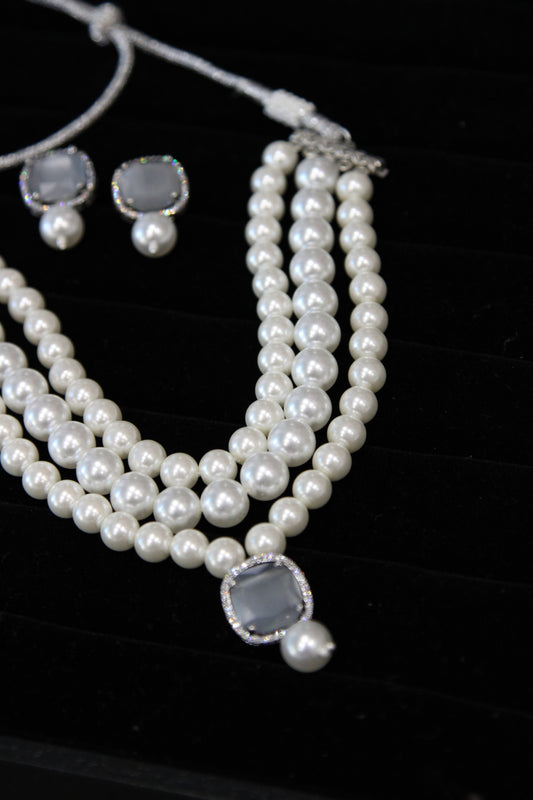 Pearl Necklace Set - Grey