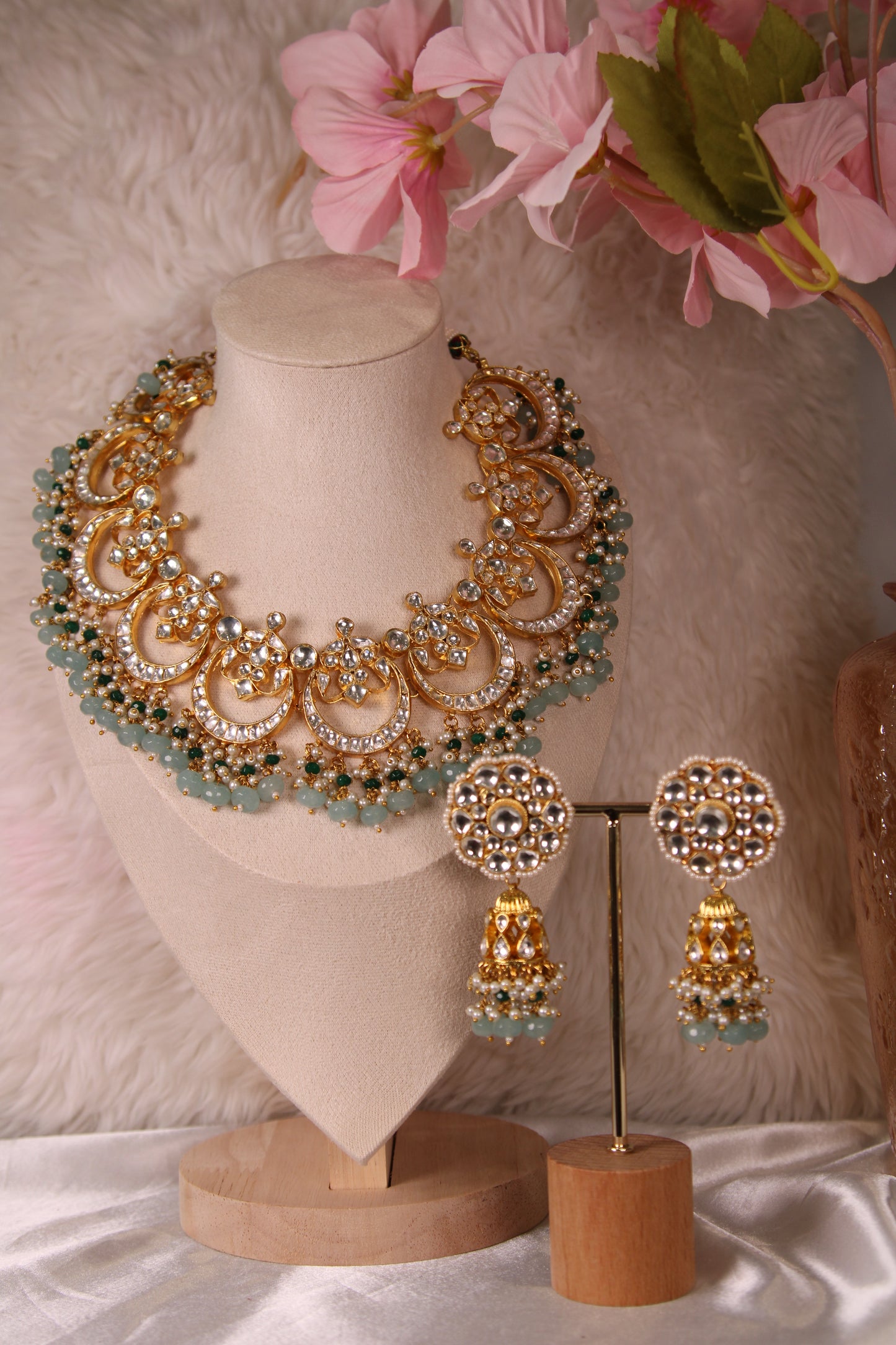 Midha Necklace Set