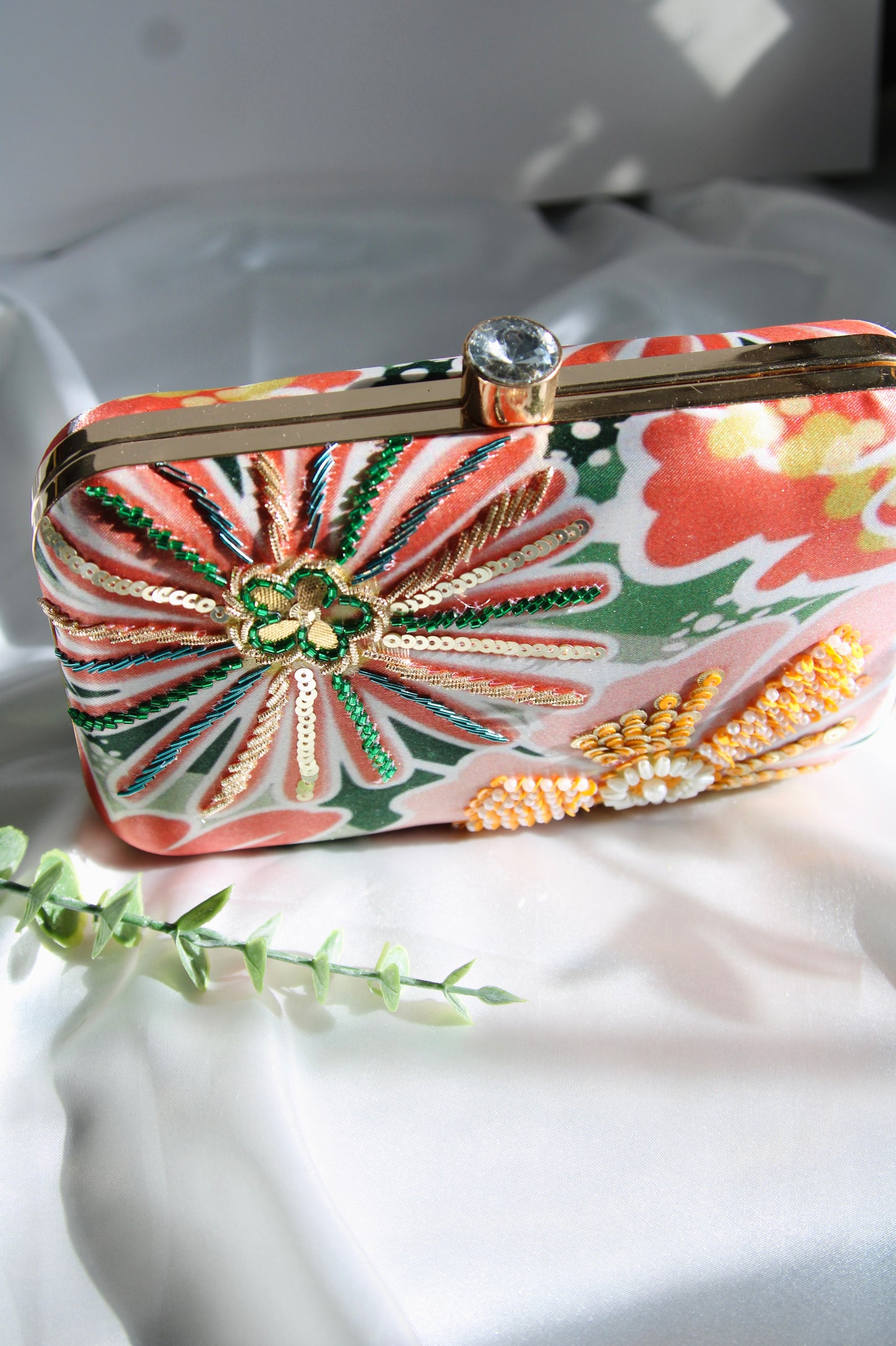 Sana Floral Clutch