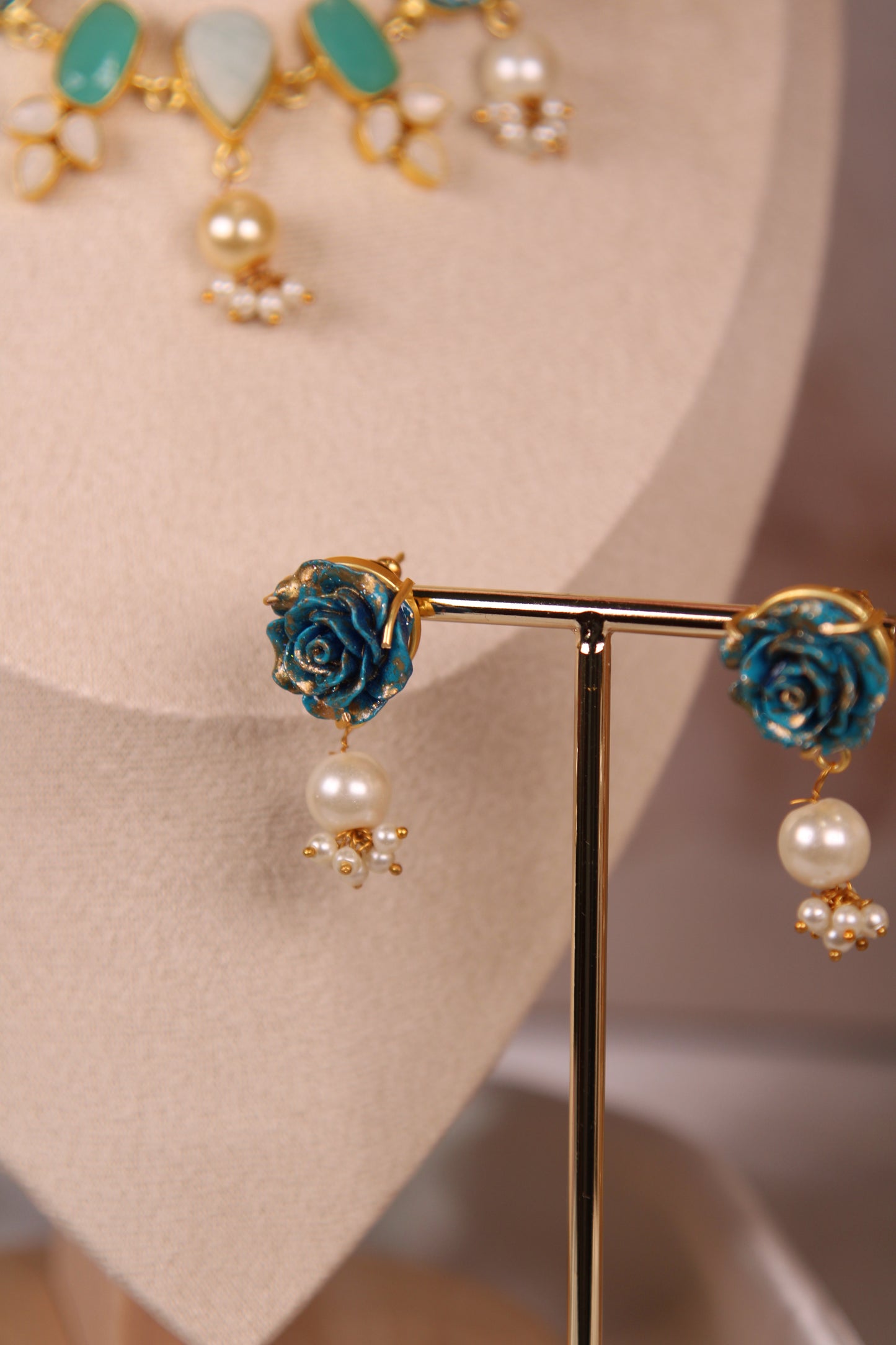 Blue Rose Necklace Set