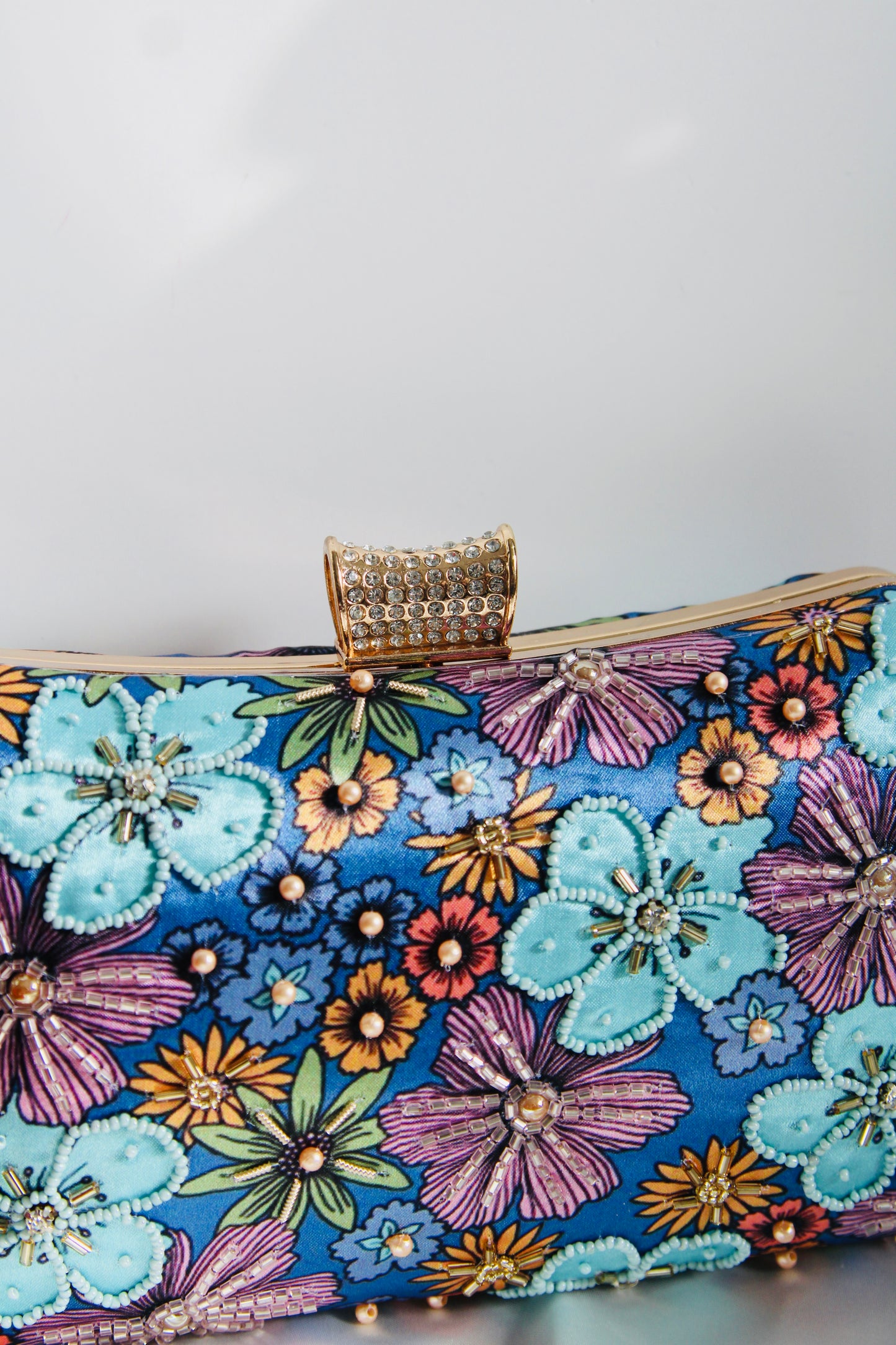 Edda Floral Clutch