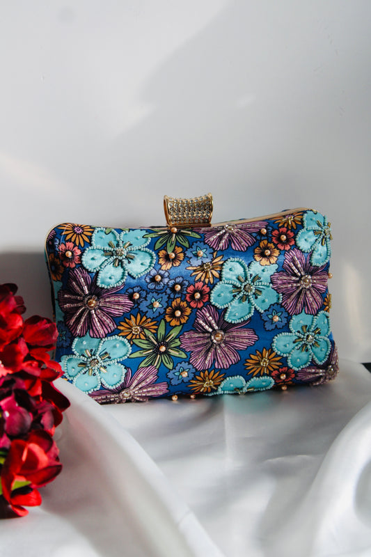 Edda Floral Clutch