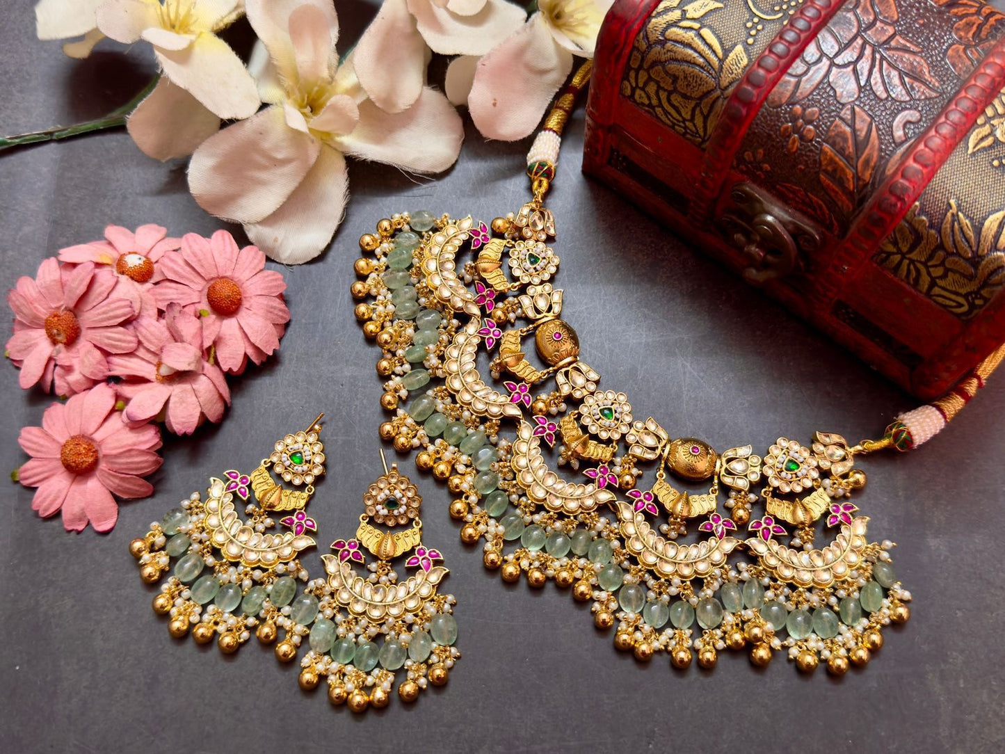 Meera Necklace Set