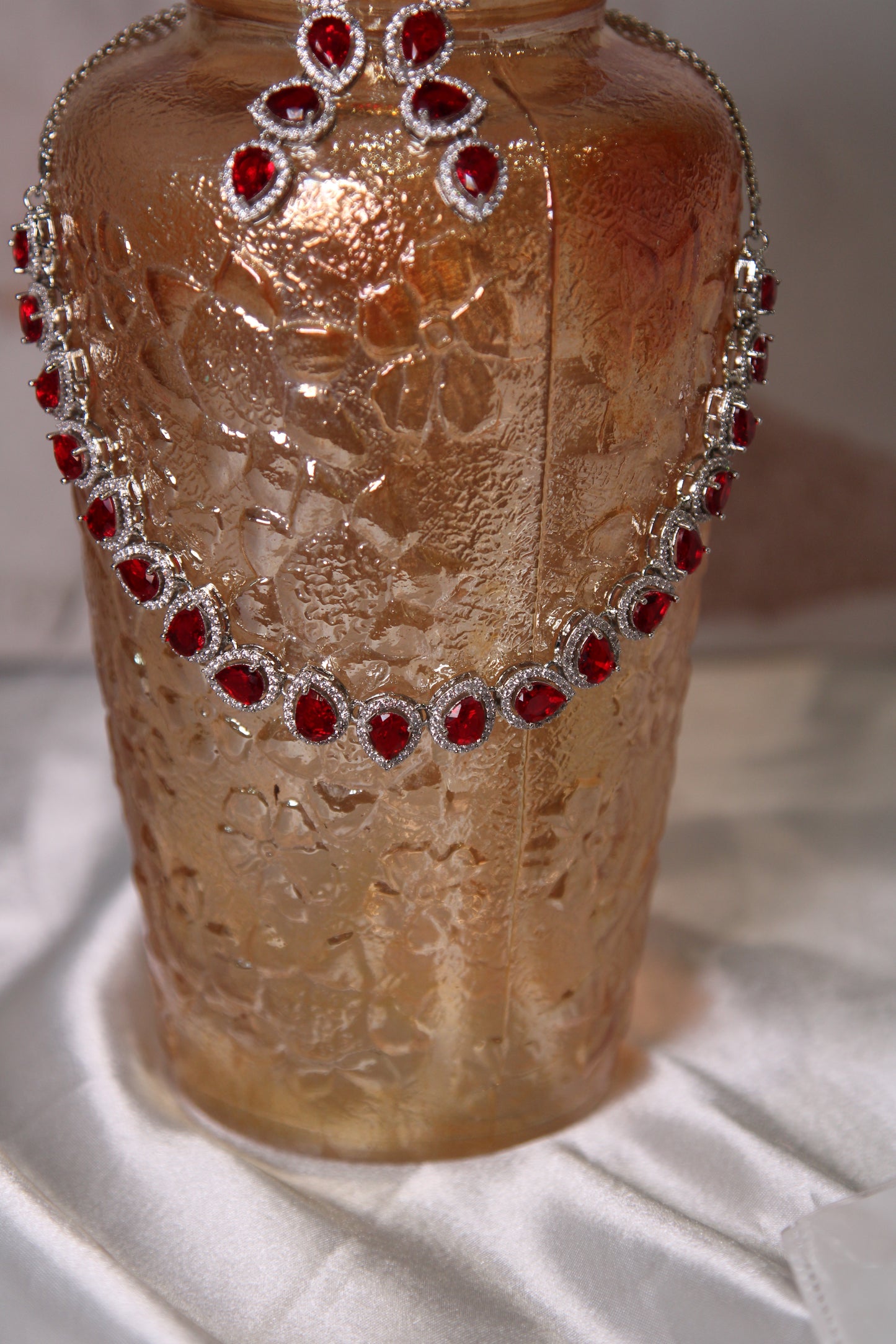 Red Stone Necklace Set