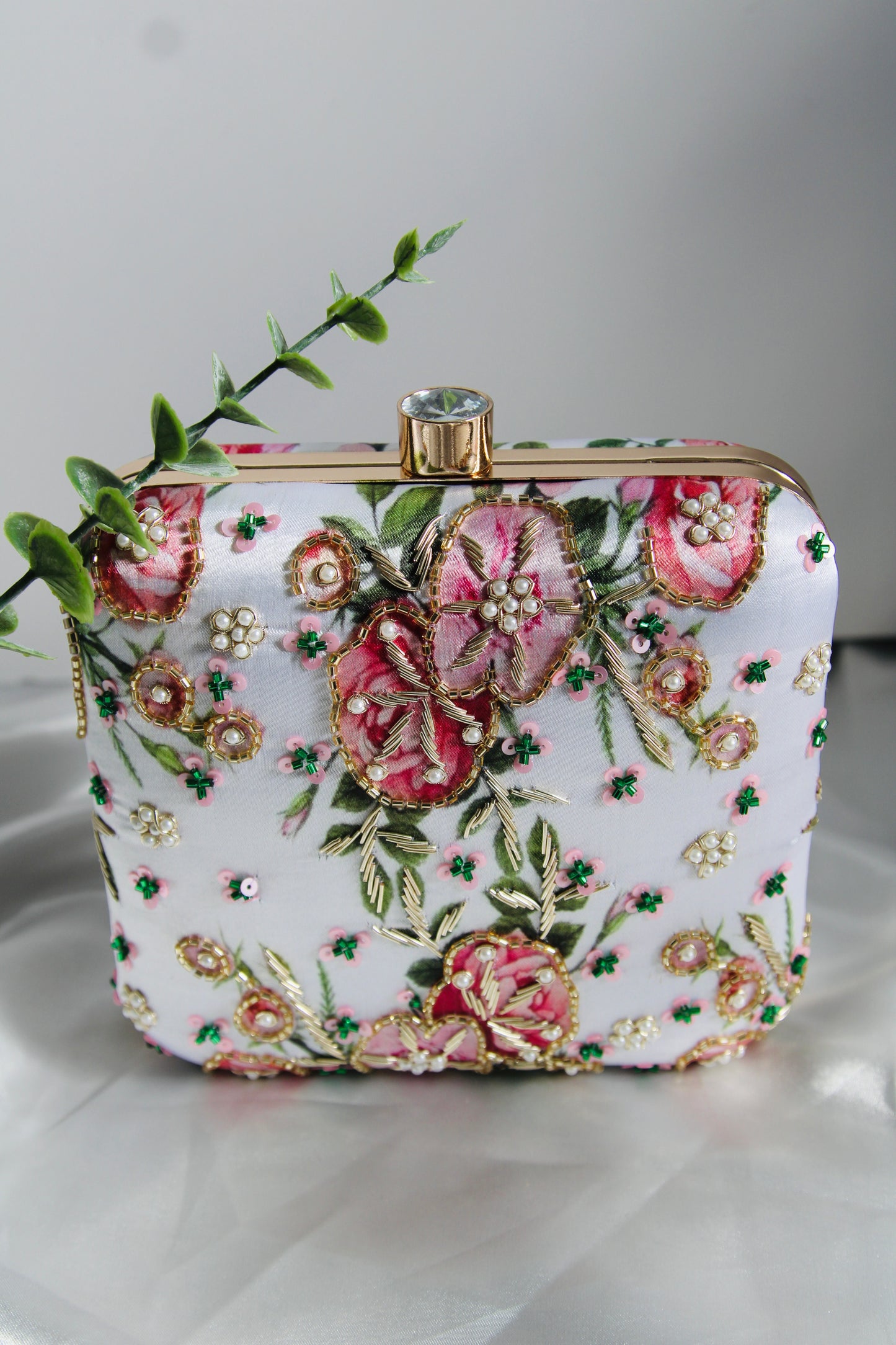 Gina Floral Clutch