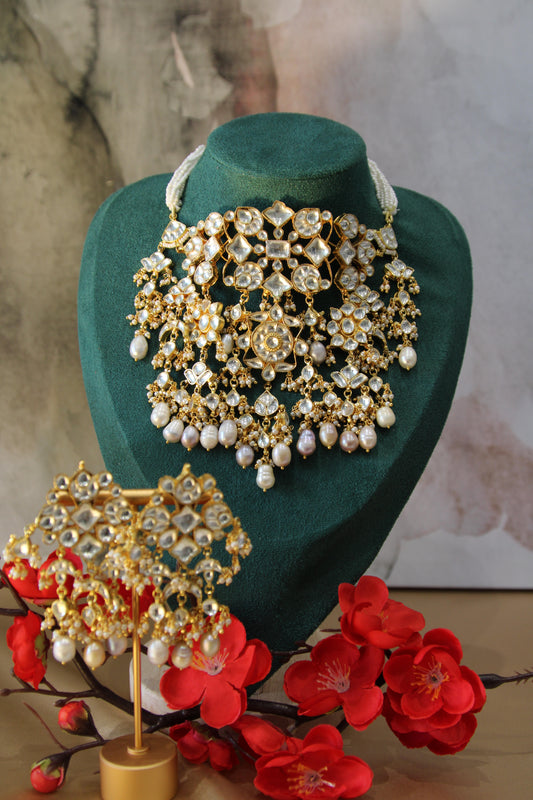 Nagma Necklace Set